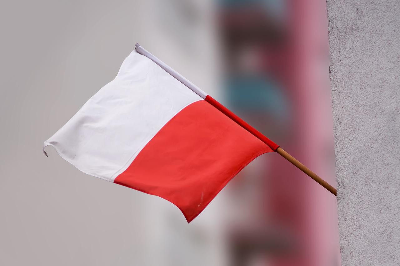 Na ulicach Poznania pojawią się polskie flagi