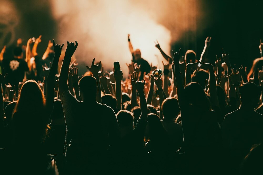 Filmowe hity na kładce: niezapomniany koncert w Czerwonaku!